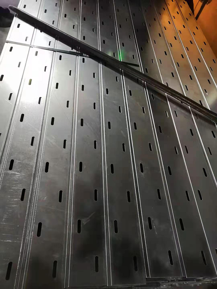 托盤式橋架實(shí)現(xiàn)了怎樣的效果