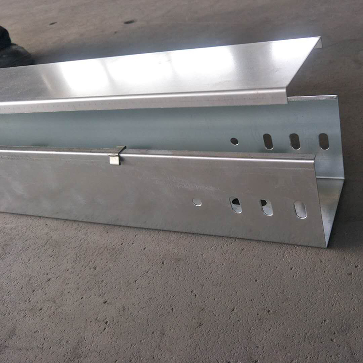 鋼制槽式橋架從準(zhǔn)備到驗(yàn)收的專業(yè)指南